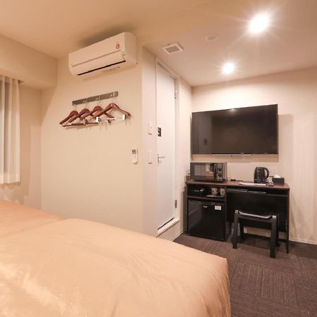 Hotel Livemax Shinyokohama Yokohama  Extérieur photo